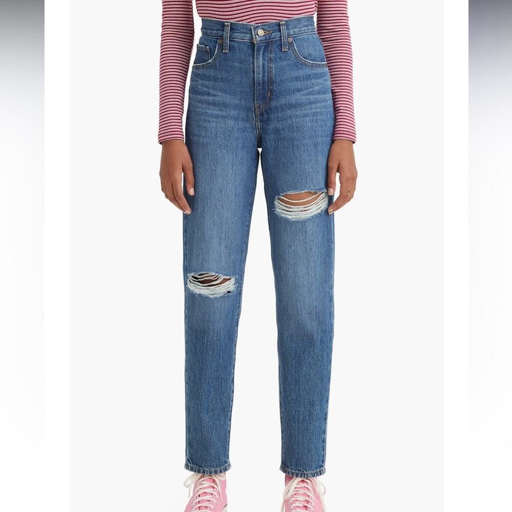 NEW Levi’s Jeans High Waisted Mom Jeans Tapered Straight Leg Distressed Women 29